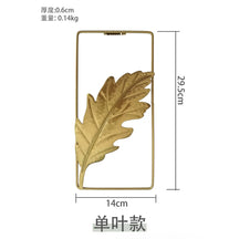 Painel Decorativo Feminino Vazado em Metal – Arte de Parede Moderna para Casa