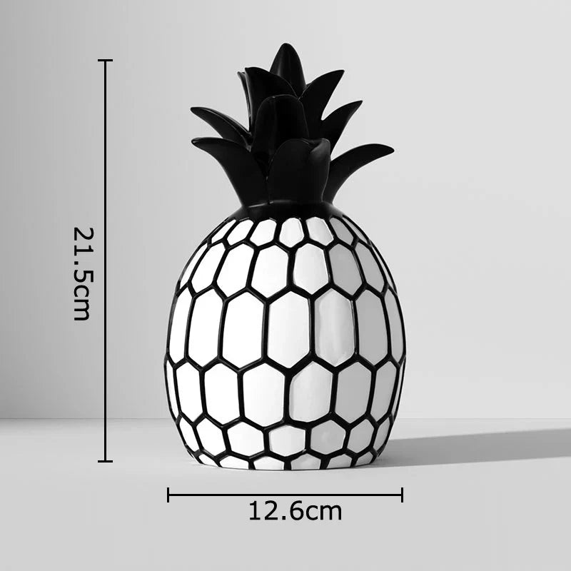 Esculturas Decorativas Frutas Listradas – Maçã e Abacaxi em Resina Minimalista Preto e Branco