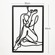 Painel Decorativo Feminino Vazado em Metal – Arte de Parede Moderna para Casa